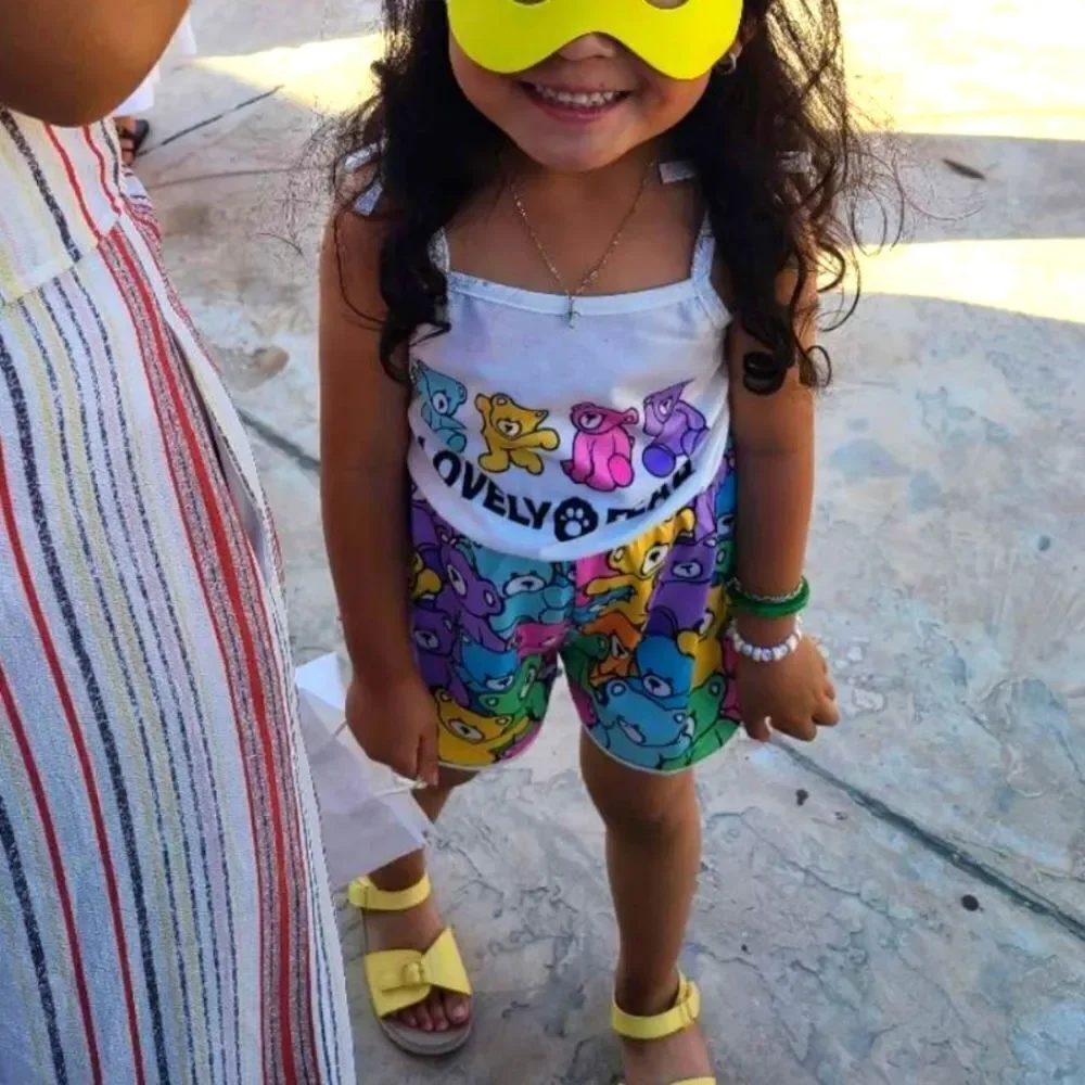 Girl's cute graphic cartoon bear romper sz 3-4Y